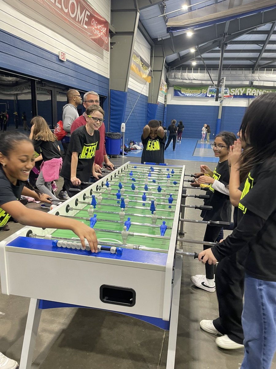 Amanda Watson tweet media