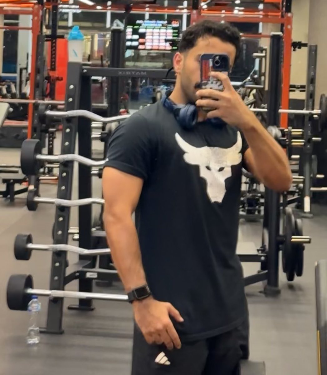 MadboyA's tweet photo. pull day 🏋🏻 https://t.co/dQl7KZevJw