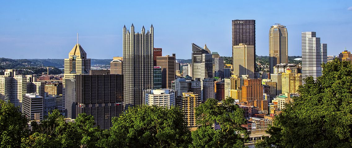 PittsburghBeaut's tweet photo. The #PittsburghBeautiful image of the night.  Enjoy!
#Pittsburgh https://t.co/5Dq5lLVomE