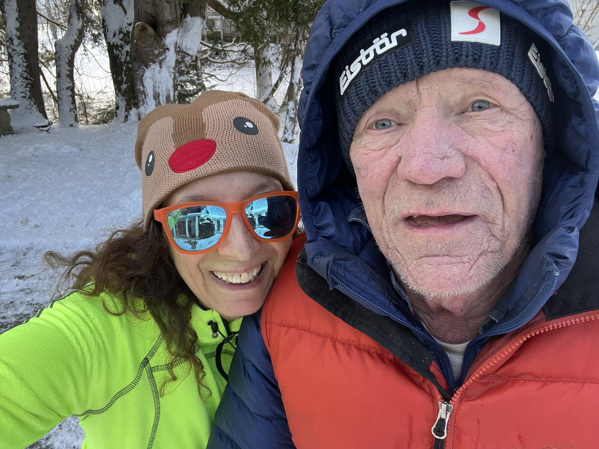 MarionSyversen's tweet image. Please tell me three good things about your Monday. Participate! Mine: 1.) Strength before and after a run with my baby. AND a RUN. #iloveus 2.) An awesome conversation with my bud Amy Magdalein and plans for my future 🏃🏻‍♀️💪🏻 3.) #smallgroupmonday #christmas2024