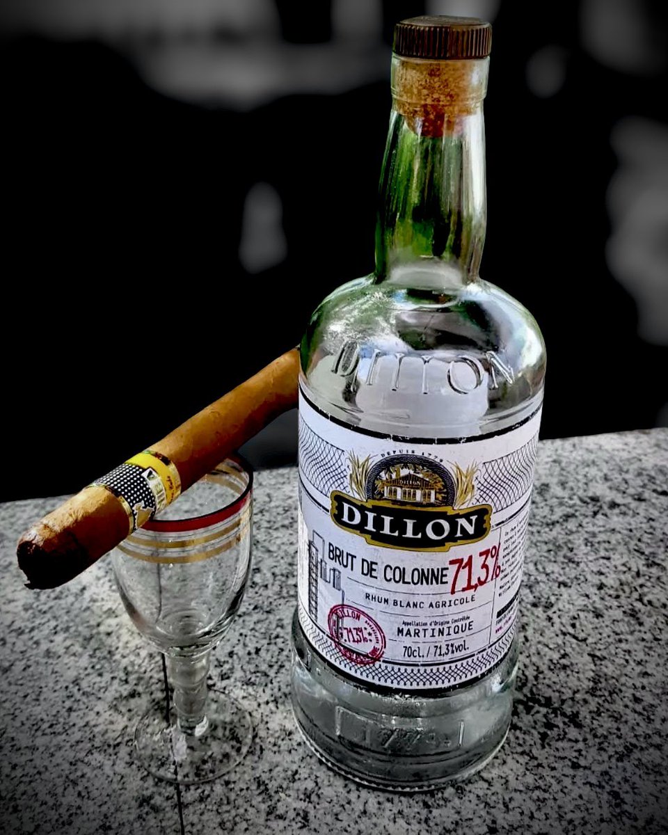 JaySpiderwood's tweet photo. Greetings to all, cheers!!!🥃🔥💯

@IrrizaryJanitza 
@CigarChairman 
@Constan70997526 
@2002Vinos https://t.co/0HtyCR2UPI