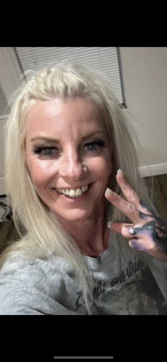 Carrie Ann tweet media