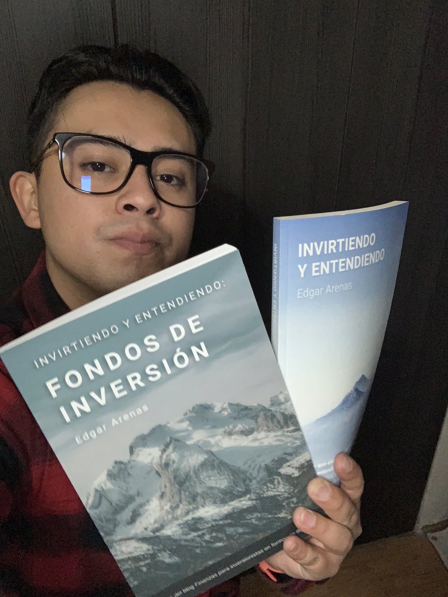 1126Miguel's tweet photo. @garoarenas Buenos estos libros Master, unas Joyas. 
Estoy esperando el 3er libro para tener la trilogía. 

Saludos 🖖 https://t.co/5JOVqQsrUT