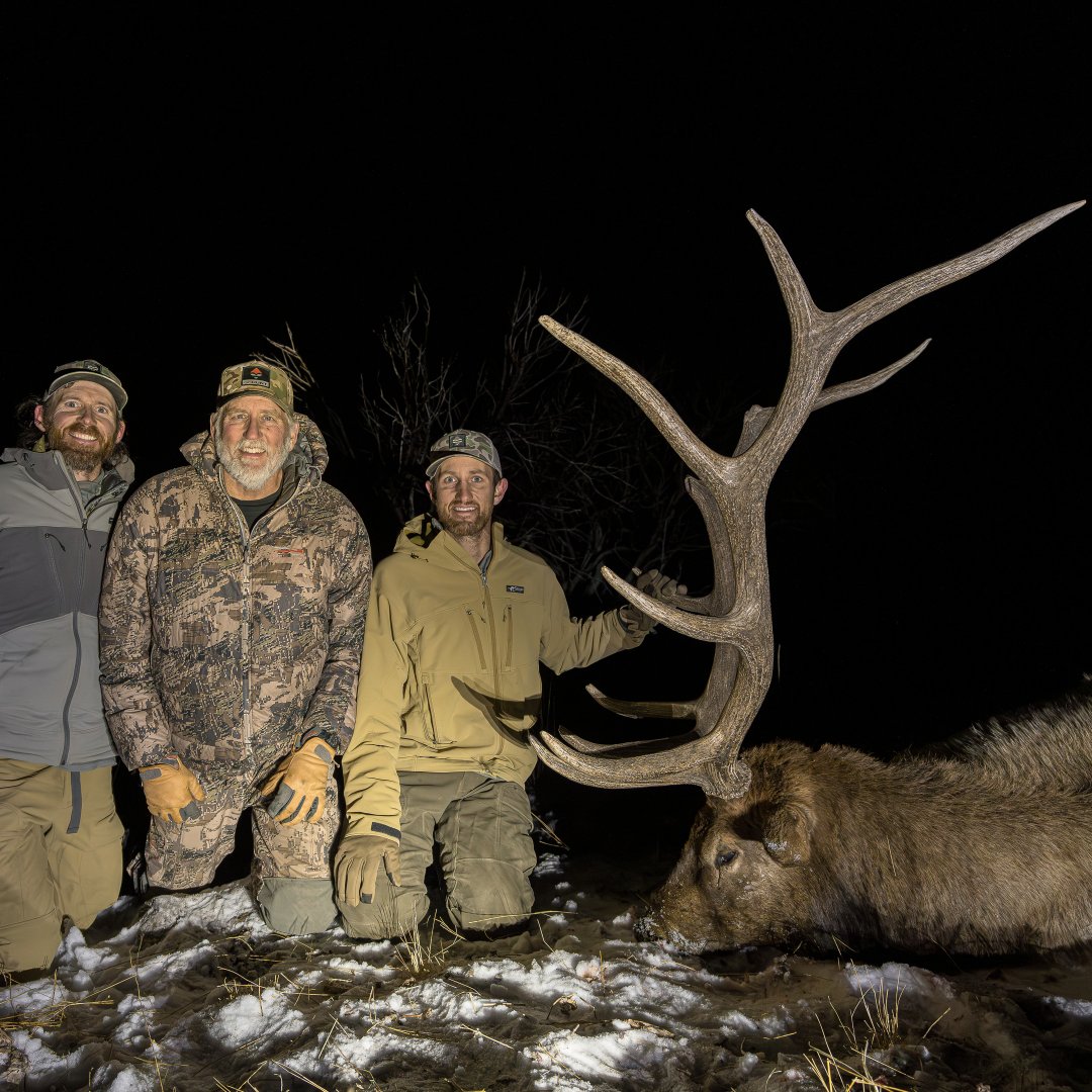 GOHUNT's tweet image. Congratulations to the Miller family and what a special way to spend time with family together in a unique way on a memorable tag.

#gohunt #elkhunting #elk #lateseasonbulls #elkhunt #rifleelk
