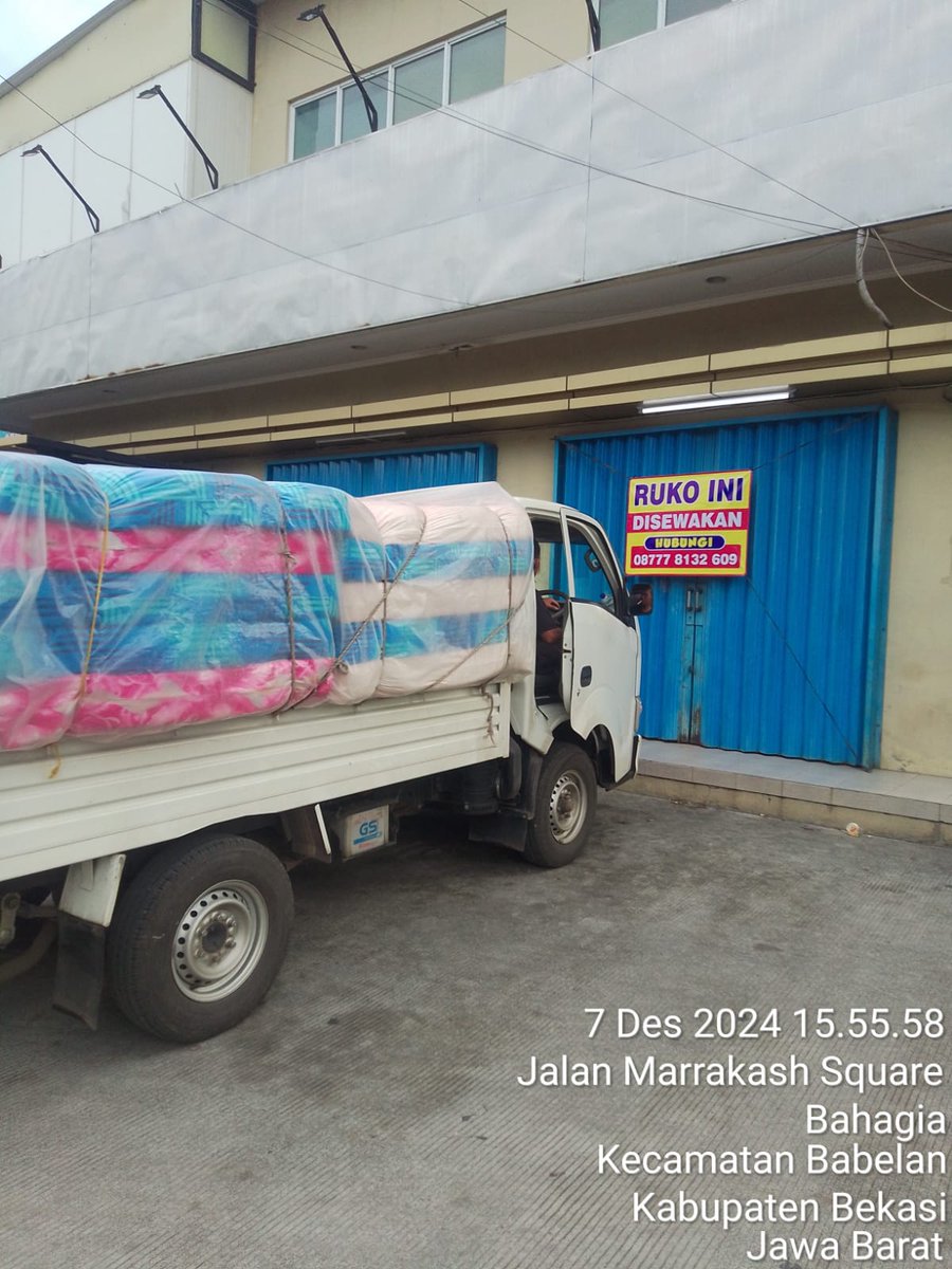 Garadila2's tweet photo. Proses pengantaran Kasur Latex sebanyak 12 unit 
di Marakash Grand Pondok Ungu

#sewa #rental #dipan #bantal #guling #seprai #selimut #kasur #bed #busa #latex #extrabed #springbed #jakarta #jabodetabek 

Hotline : 081212168863
https://t.co/HADcWx2ULS https://t.co/tT7IvWaIXE
