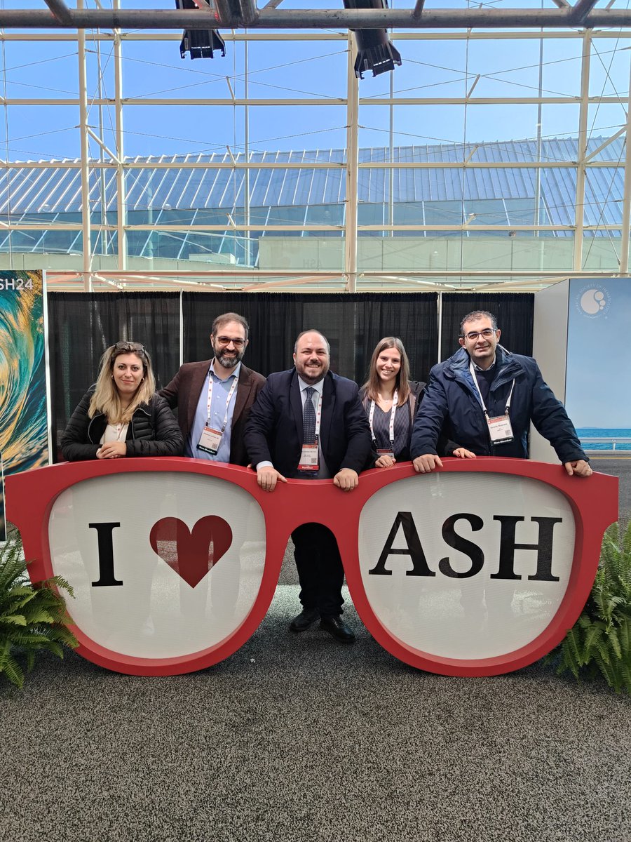 doclucchesi's tweet photo. Our IRCCS IRST delegation at #ASH24 in the magical San Diego Bay.
Grateful and proud!

@IRSTDinoAmadori 
@ASH_hematology https://t.co/ViSDzsLSOX