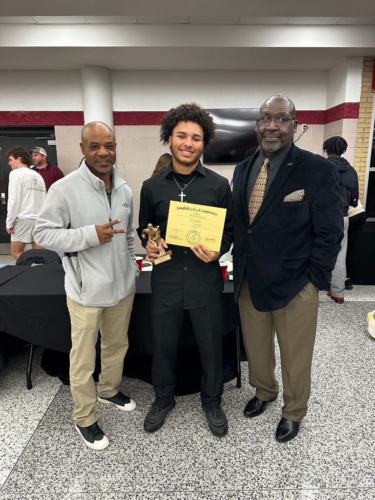 Brandon Saunders tweet media