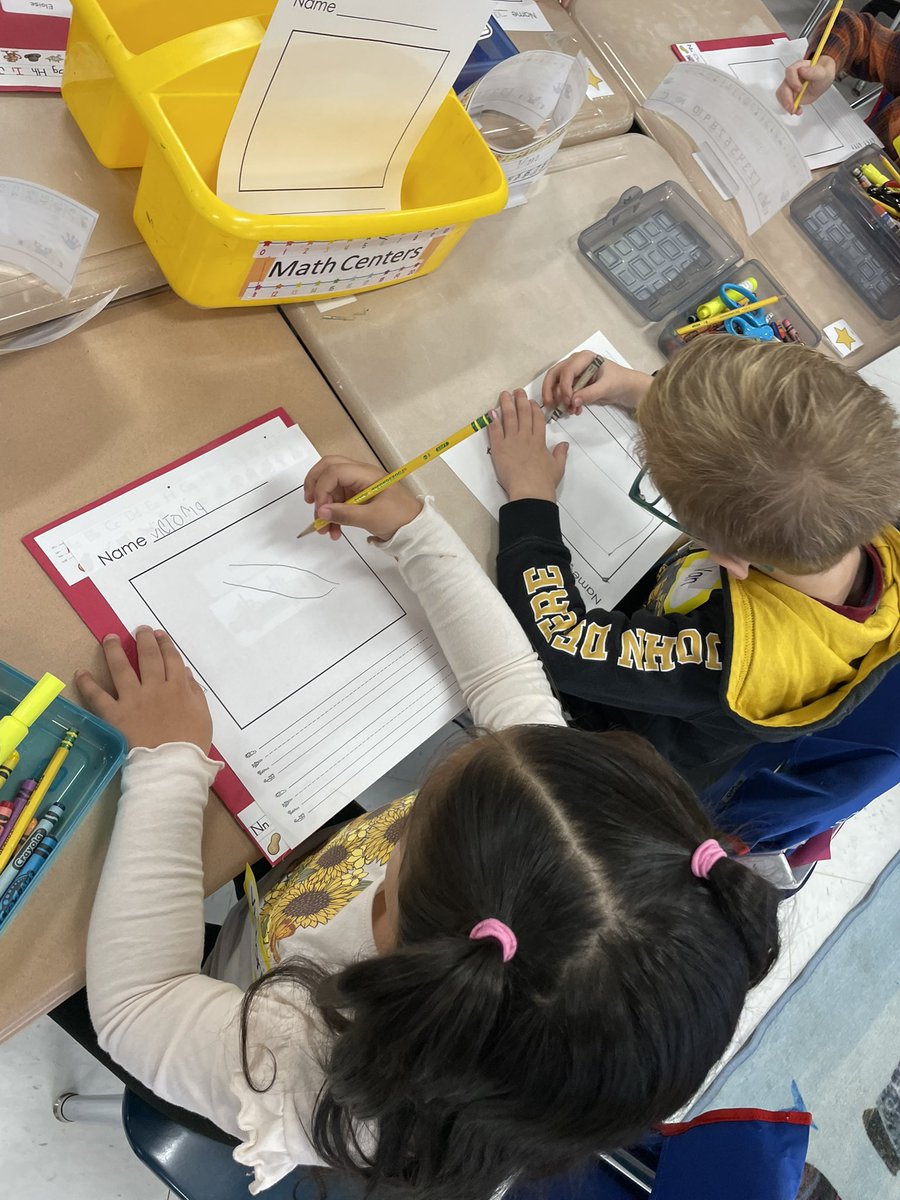 Writers at work! Love the  process
<a href="/LaurenKolbeck/">Lauren Kolbeck</a>