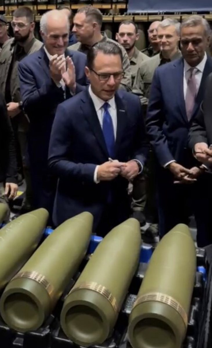 Malcolm Harris (@bigmeaninternet) on Twitter photo 