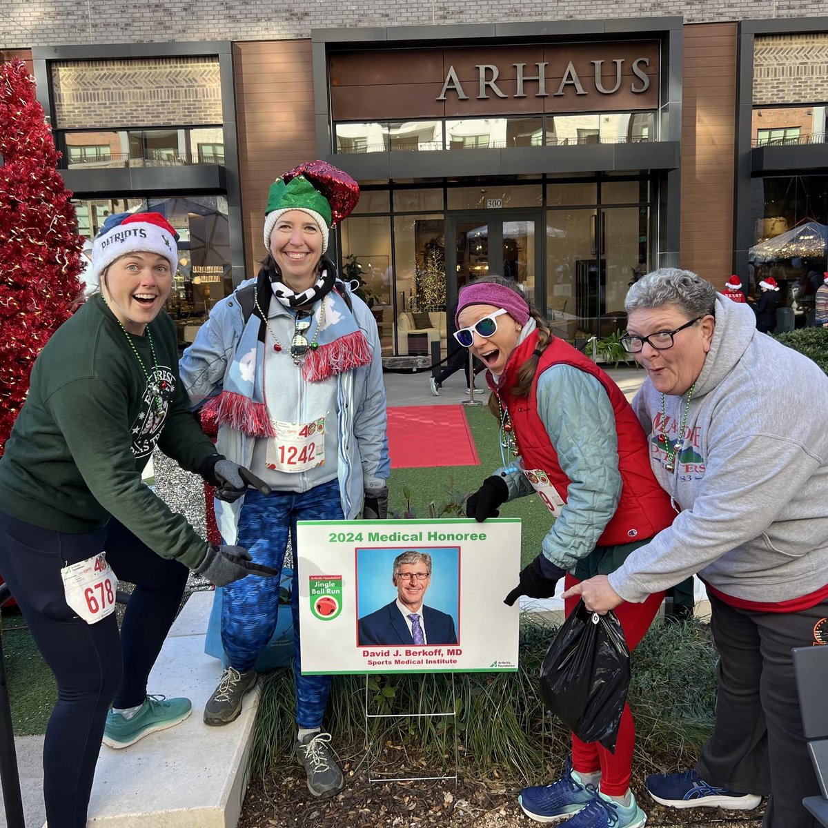 UNC Sports Medicine Institute (@unc_smi) on Twitter photo Great time at the <a href="/ArthritisFdn/">Arthritis Foundation</a>'s Jingle Bell 🏃🏻♂️in Raleigh on Sat! The SMI team raised $1,008 to support arthritis care & research, while the event raised $53,532. 👏 Dr. Berkoff was the medical honoree and spoke about the importance of holistic care for those with arthritis. Great time at the <a href="/ArthritisFdn/">Arthritis Foundation</a>'s Jingle Bell 🏃🏻♂️in Raleigh on Sat! The SMI team raised $1,008 to support arthritis care & research, while the event raised $53,532. 👏 Dr. Berkoff was the medical honoree and spoke about the importance of holistic care for those with arthritis.