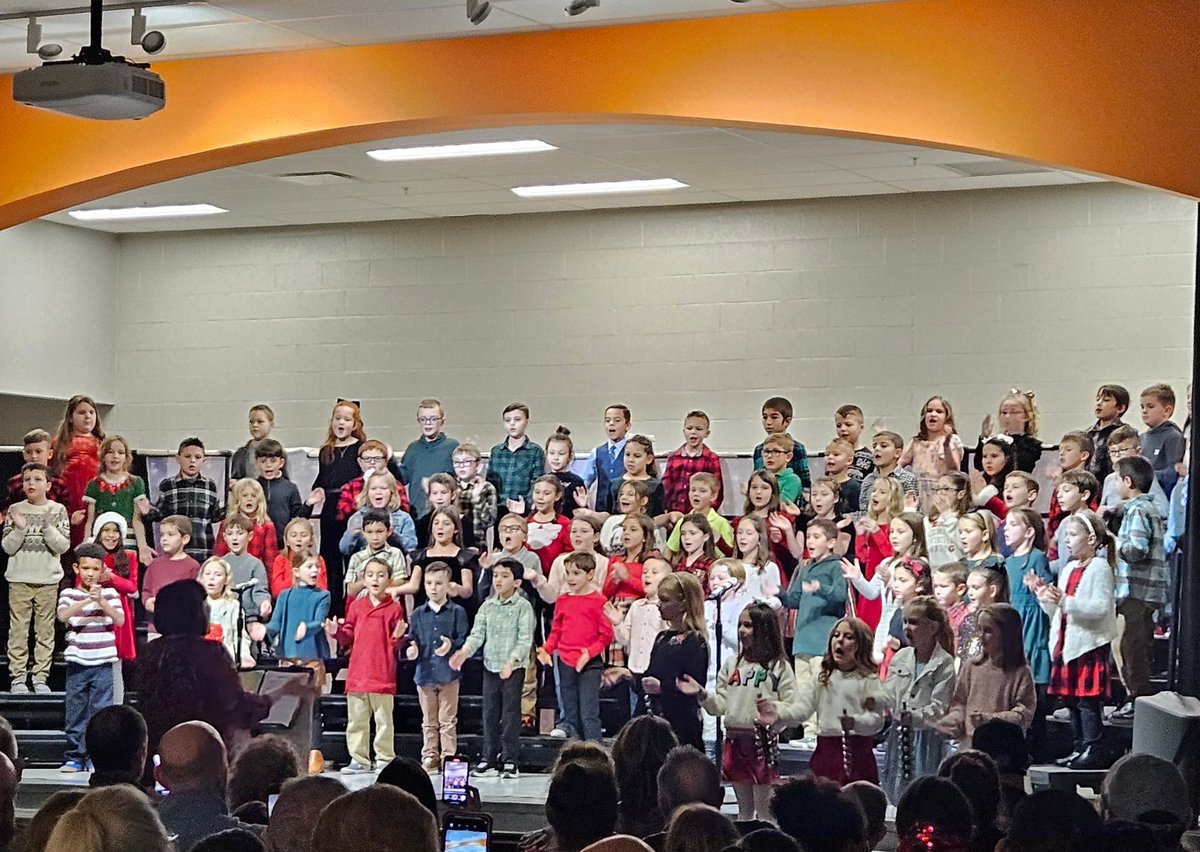 Mrs. Weber tweet media