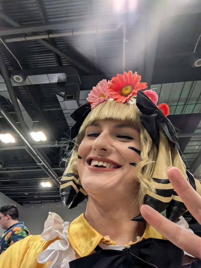 docseraph's tweet image. I had an absolute blast at #GalaxyConColumbus! I took almost no pictures because I did not have pockets but I got to debut the first cosplay where I made! I cosplayed as Honey B Lovely from Final Fantasy 14 and the reception was amazing! 

#FFXIV  #FFXIVART  #cosplay