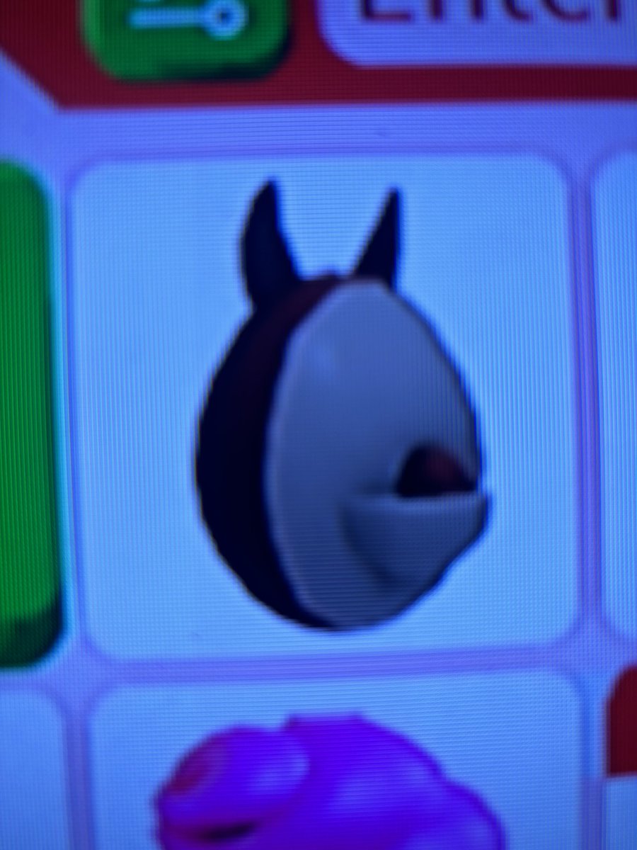 finzuhly's tweet photo. Small Christmas giveaway!
3 winners! 
1st winner takes first pick, 2nd winner takes second, and the 3rd gets the remaining pet!
Just like, follow me, and the winnera will be announced in 2 days! https://t.co/7dd1AqKfO0