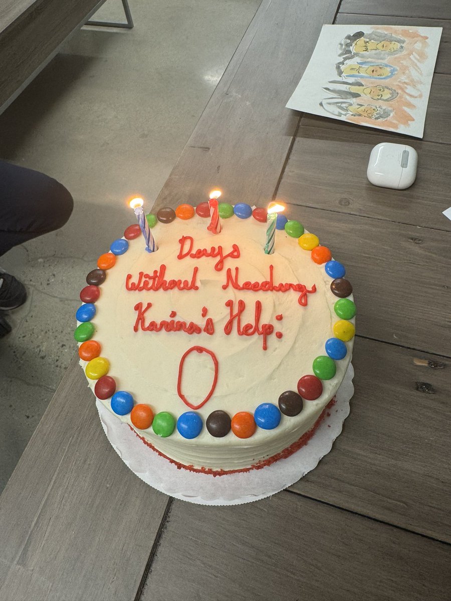 happy tagiversary to karina!!!!!!!!!!!