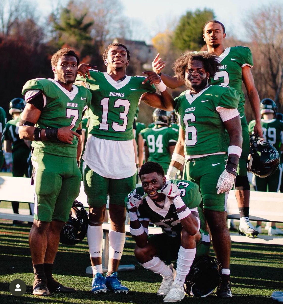 𝑫𝒆𝒆𝒔𝒌𝒊🎿 tweet media