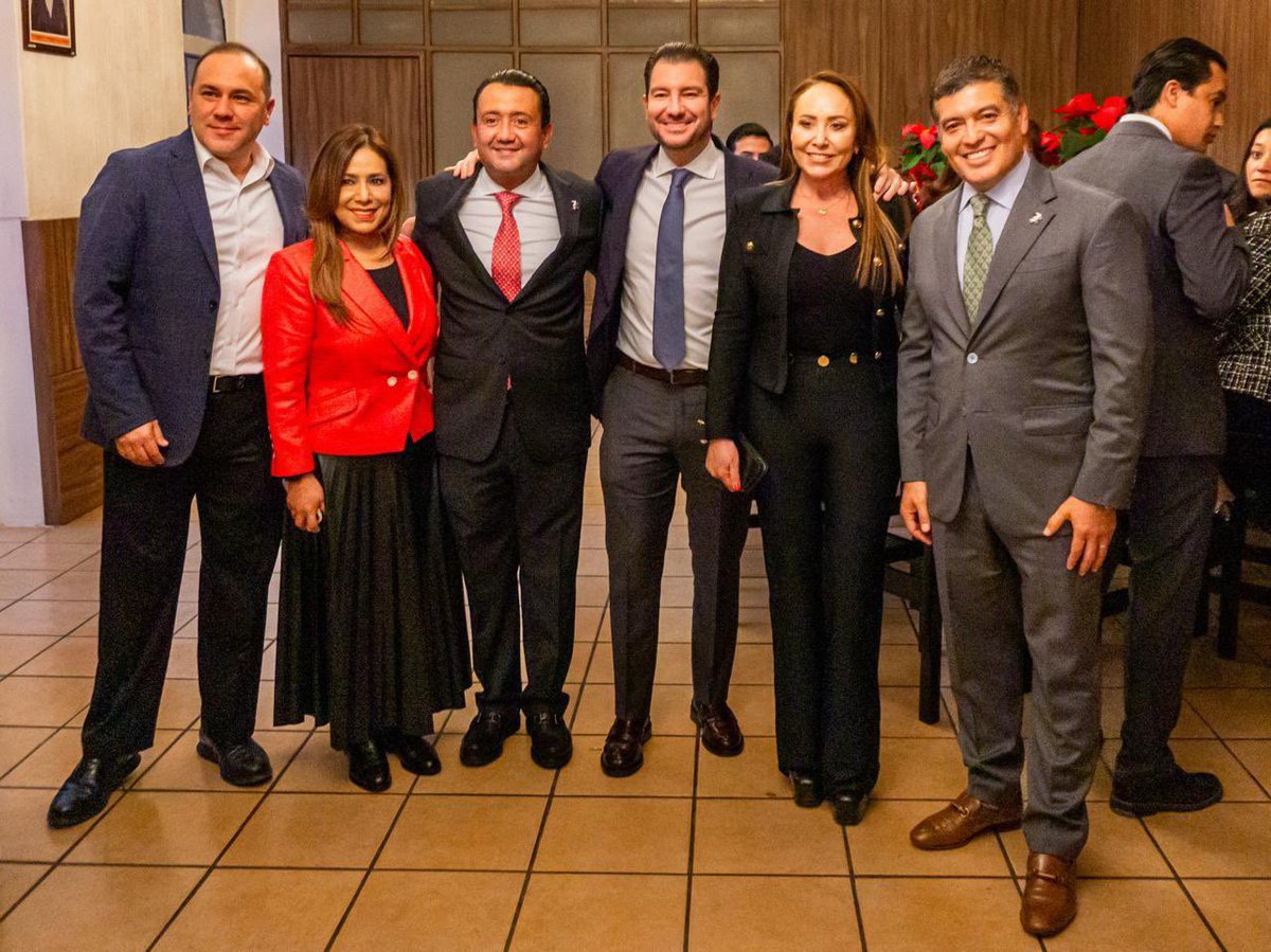 EliasRescalaJ's tweet photo. Querido amigo @AldoLedezma_R, gracias a tu gran trabajo, la gente de Cuautitlán vive mejor. Has dado grandes resultados, con alma y corazón, por tu municipio ¡Enhorabuena por estos tres años! #ResolverConCarácter https://t.co/dwZvIo1K1E