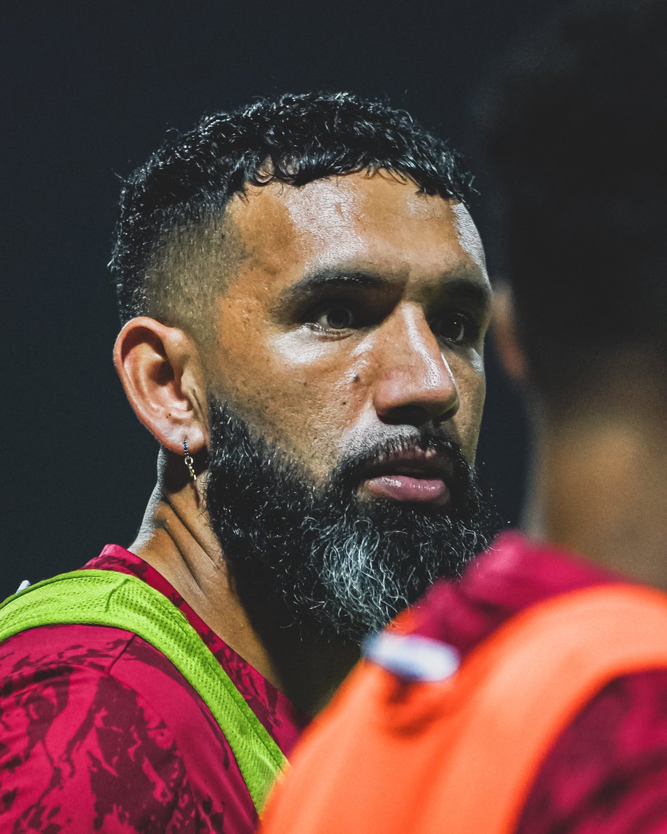 selangorfc's tweet photo. ๐ Game face mode ๐
๐บ Watch the #PRKSFC match live on Astro Arena Bola (803) or Astro GO.
#SFC #MKLK
#MerahKuning #LambangKebanggaan
#PRKSFC #LigaSuper2024-25 https://t.co/YxgIolWCag