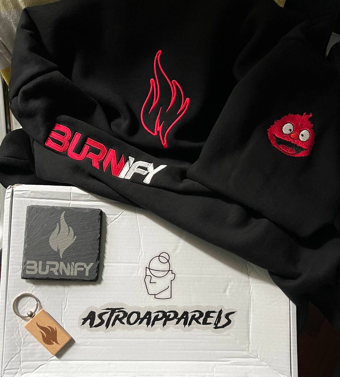 Burnify (@burnifyapp) on Twitter photo Burnify merch is just 🔥
Big shoutout to <a href="/astroapparels/">AstroApparels NFT</a> for taking merch to the next level, quality, style, and fire all in one.
Wear it, rep it, burn it. Burnify merch is just 🔥
Big shoutout to <a href="/astroapparels/">AstroApparels NFT</a> for taking merch to the next level, quality, style, and fire all in one.
Wear it, rep it, burn it.