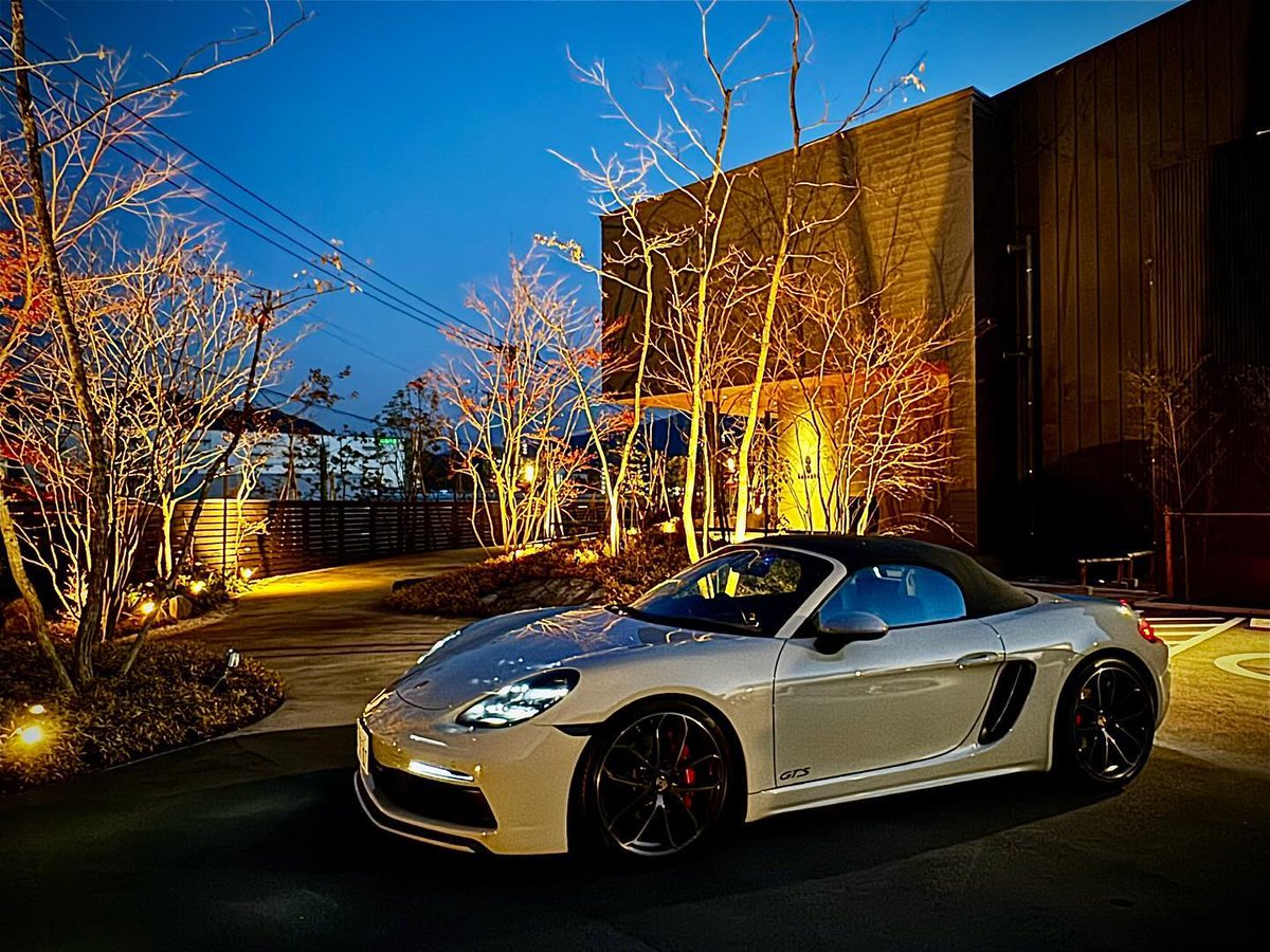 GeaMareo's tweet photo. ゆっくりまったりできました♪
こういう時間もいいですね❣️
#718boxster #porschelife #porscheclub
#opencar #sportscar #ポルシェ #ボクスター #ボクスターgts #オープンカーのある生活 #ポルシェモーメント #ポルシェ好き #カフェ #カフェ巡り https://t.co/T4RfKk0j0l