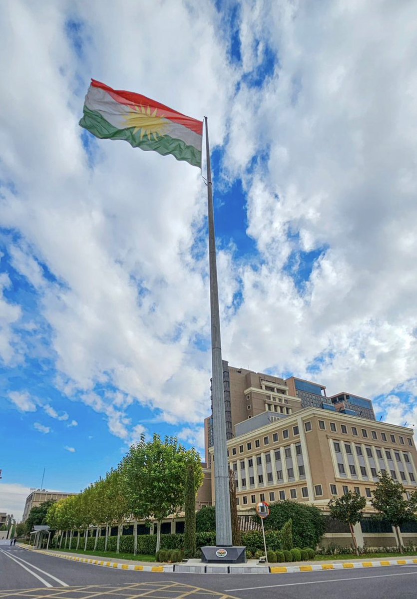 ViyanRamzi's tweet photo. Happy Kurdistan Flag Day. #Kurdistan #KurdistanFlagDay #kurdish_flag_day https://t.co/D72xX4UpuK