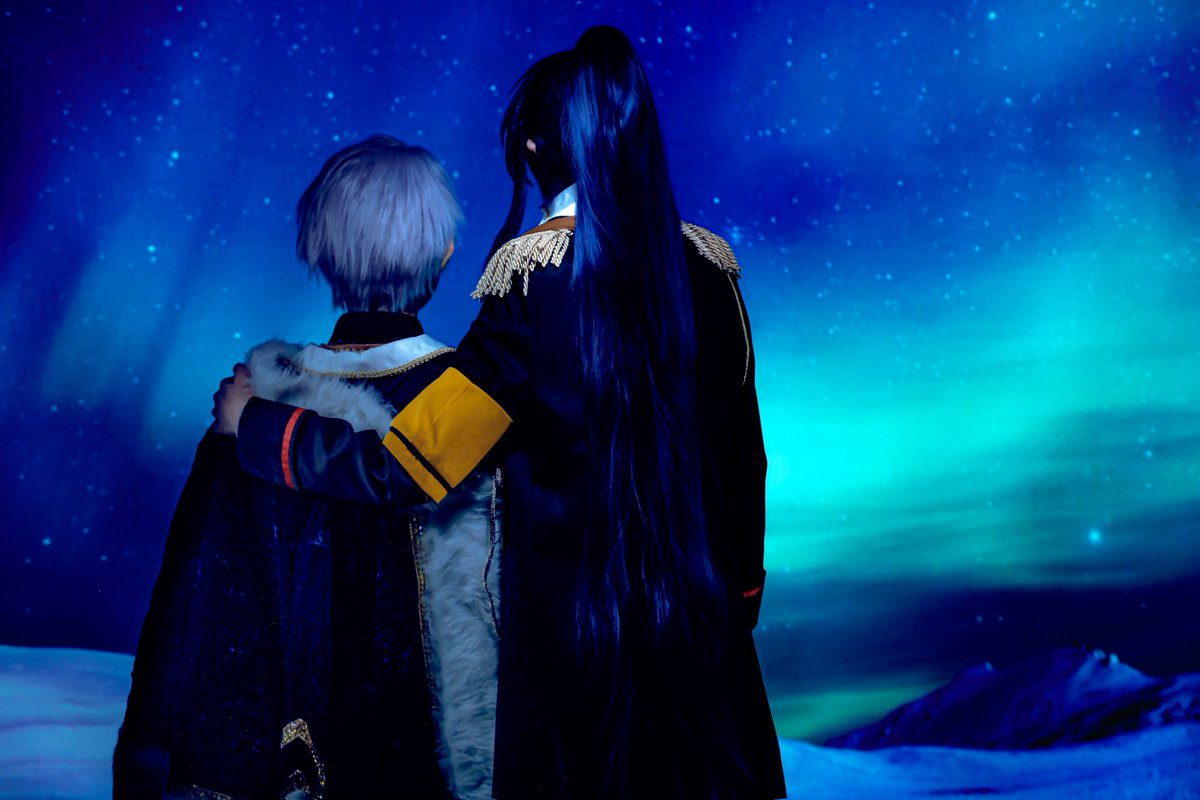 【魔法使いの約束 
           - Promise of Wizard - / 4k 】

                           ‧✧̣̥̇‧

            極光の下、馳せる想い

                           ‧✧̣̥̇‧

オズ:⚡️橘祐月
アーサー 📕 みつばちゃん（<a href="/mtbaaaaan/">🕺みつば🍣⁼³₌₃</a> ）
📸平家さん（<a href="/cam_heike13/">平家司</a> ）

  #まほやく_cos