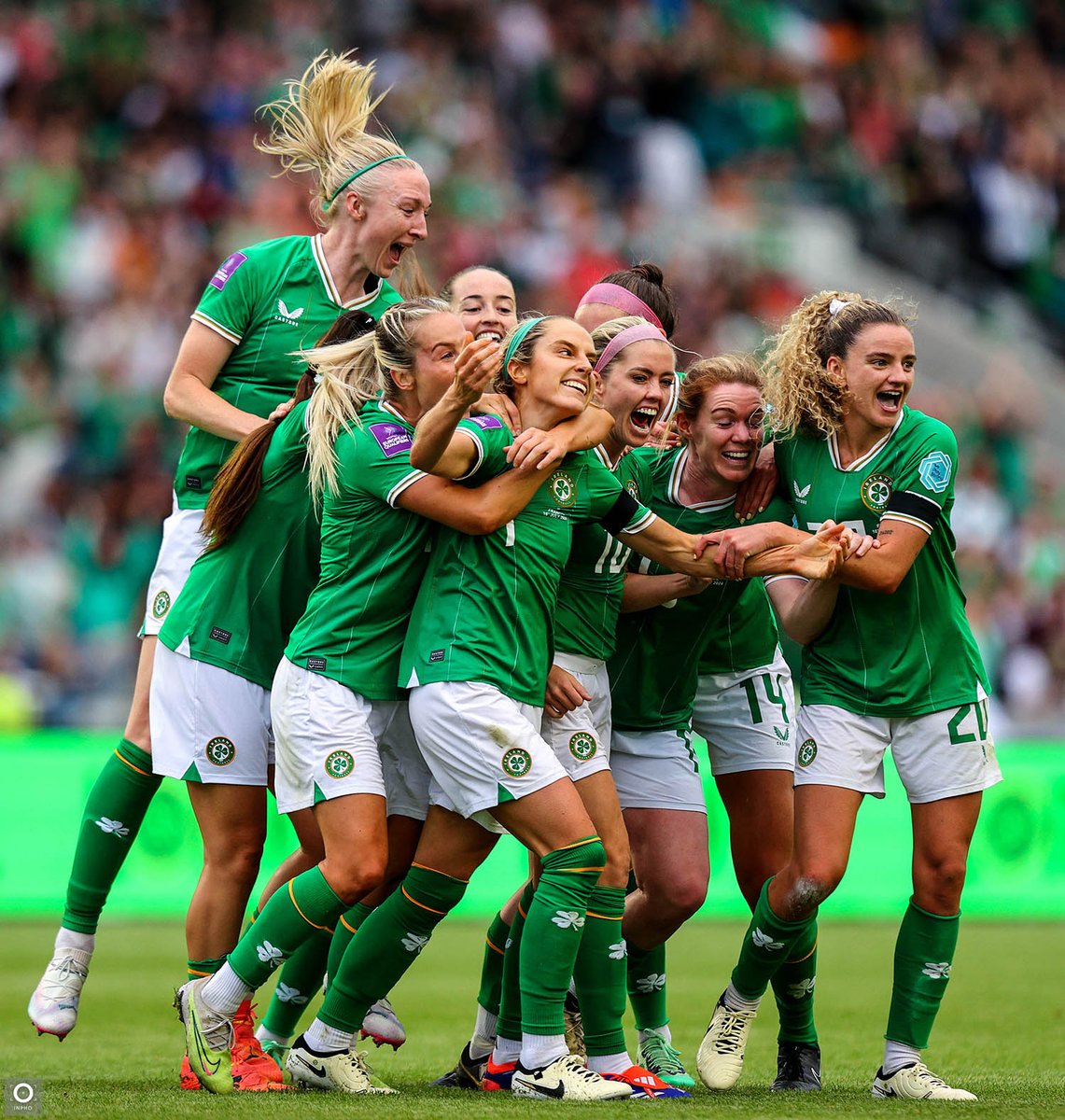 Inpho Photography (@inphosports) on Twitter photo Our 2024 Pictures of the Year have arrived! ๐
<a href="/FAIWomen/">FAI Women</a> enjoyed a memorable 3-1 win over France in <a href="/PaircUiCha0imh/">SuperValu Pรกirc Uรญ Chaoimh</a> in July, with this picture of Julie-Ann Russell celebrating a goal with teammates from <a href="/RyanByrnePhoto/">Ryan Byrne</a> an easy inclusion! Our 2024 Pictures of the Year have arrived! ๐
<a href="/FAIWomen/">FAI Women</a> enjoyed a memorable 3-1 win over France in <a href="/PaircUiCha0imh/">SuperValu Pรกirc Uรญ Chaoimh</a> in July, with this picture of Julie-Ann Russell celebrating a goal with teammates from <a href="/RyanByrnePhoto/">Ryan Byrne</a> an easy inclusion!