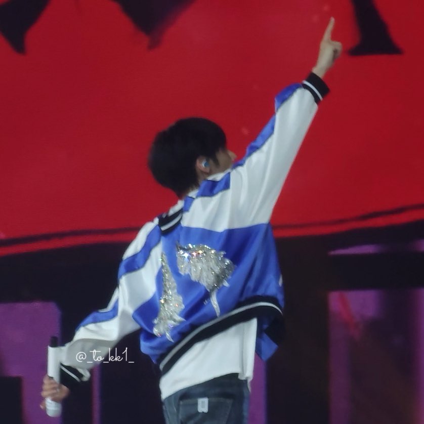 _to_kk1_'s tweet photo. 241103 🥇

#태현 #TAEHYUN #투모로우바이투게더 #TXT
#TXT_ACT_PROMISE https://t.co/hiqrA3szSf
