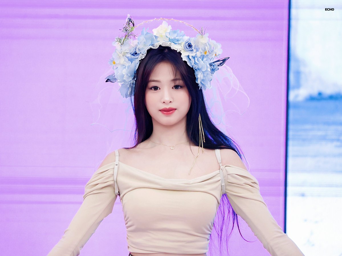 ahyeon_echo's tweet photo. 241214🦋

#BABYMONSTER #베이비몬스터 
#AHYEON #아현 https://t.co/Vl5zxJJrdY