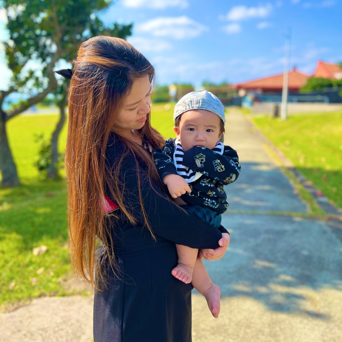 aa_comcom's tweet photo. 母父子👨👩👶🏼 https://t.co/tvHIiFqktE