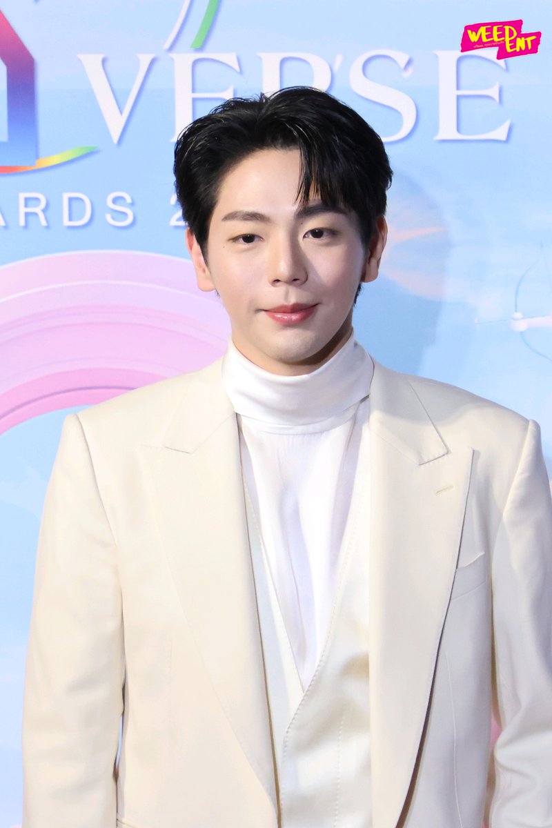 WEED_ENT's tweet photo. " อัพ ภูมิพัฒน์ " ร่วมเดินพรมในงาน " Y UNIVERSE AWARDS 2024" ✨🎊

UP Yuniverse Awards
#YUAwards2024xUP
#uppoompat
#YUAwards2024 #YuniverseAwards2024 https://t.co/0UPeJPfNF3