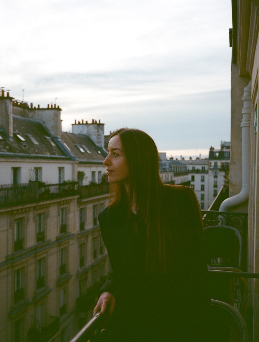 5 Feb: a rare UK appearance from US poet Ariana Reines. She'll be reading from her latest collection WAVE OF BLOOD and in conversation with critic Alice Blackhurst

Book now: lrb.me/q13