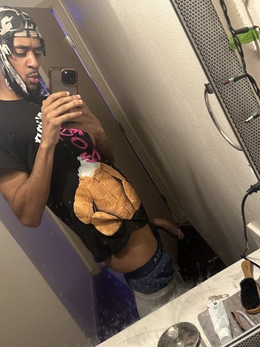 Ash Cashdemdixx tweet media
