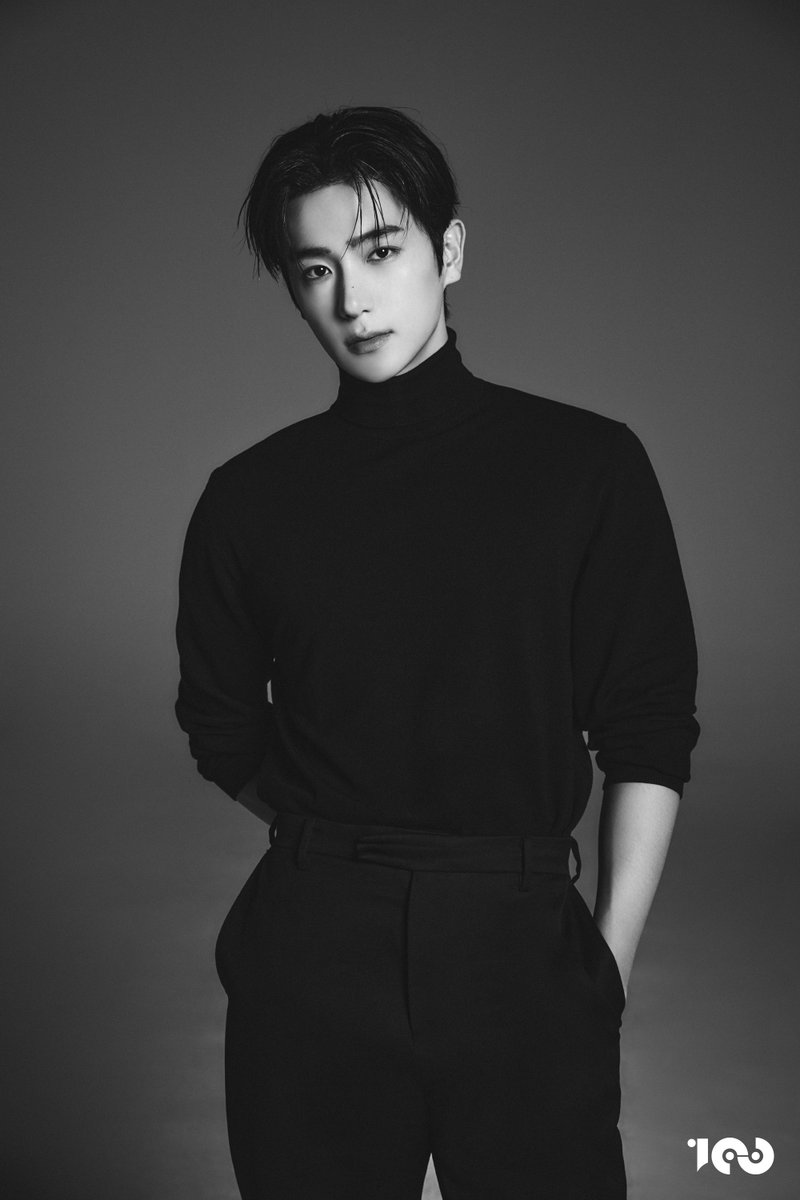 THE BOYZ HYUNJAE
NEW PROFILE 1.

#HYUNJAE #현재
#THEBOYZ #더보이즈
#100RED #원헌드레드