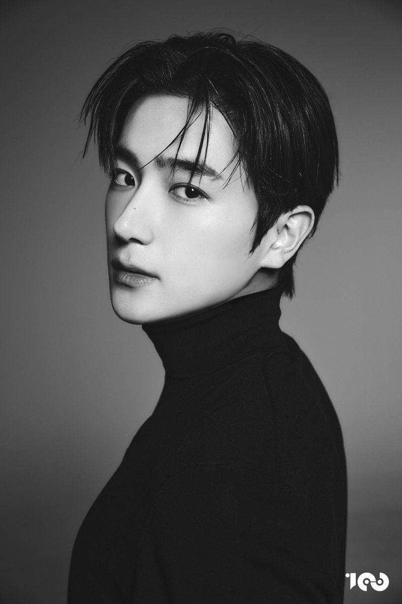 THEBOYZ_officl's tweet photo. THE BOYZ HYUNJAE
NEW PROFILE 1.

#HYUNJAE #현재
#THEBOYZ #더보이즈
#100RED #원헌드레드 https://t.co/g4pBqSIvqn