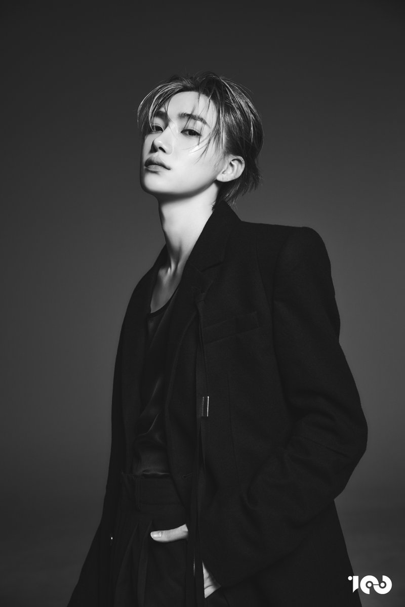 THE BOYZ NEW
NEW PROFILE 1.

#NEW #뉴
#THEBOYZ #더보이즈
#100RED #원헌드레드