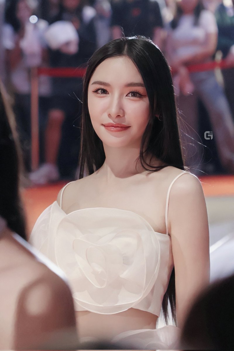 MP_gawin's tweet photo. สวยออร่าสุดๆไปเลย🤍🔮✨️

ALNP 1ST YAWARDS
#YUAwards2024xALNP
#YUAwards2024
#YuniverseAwards2024
#lookkaewkamollak https://t.co/yvK4UCdJqL