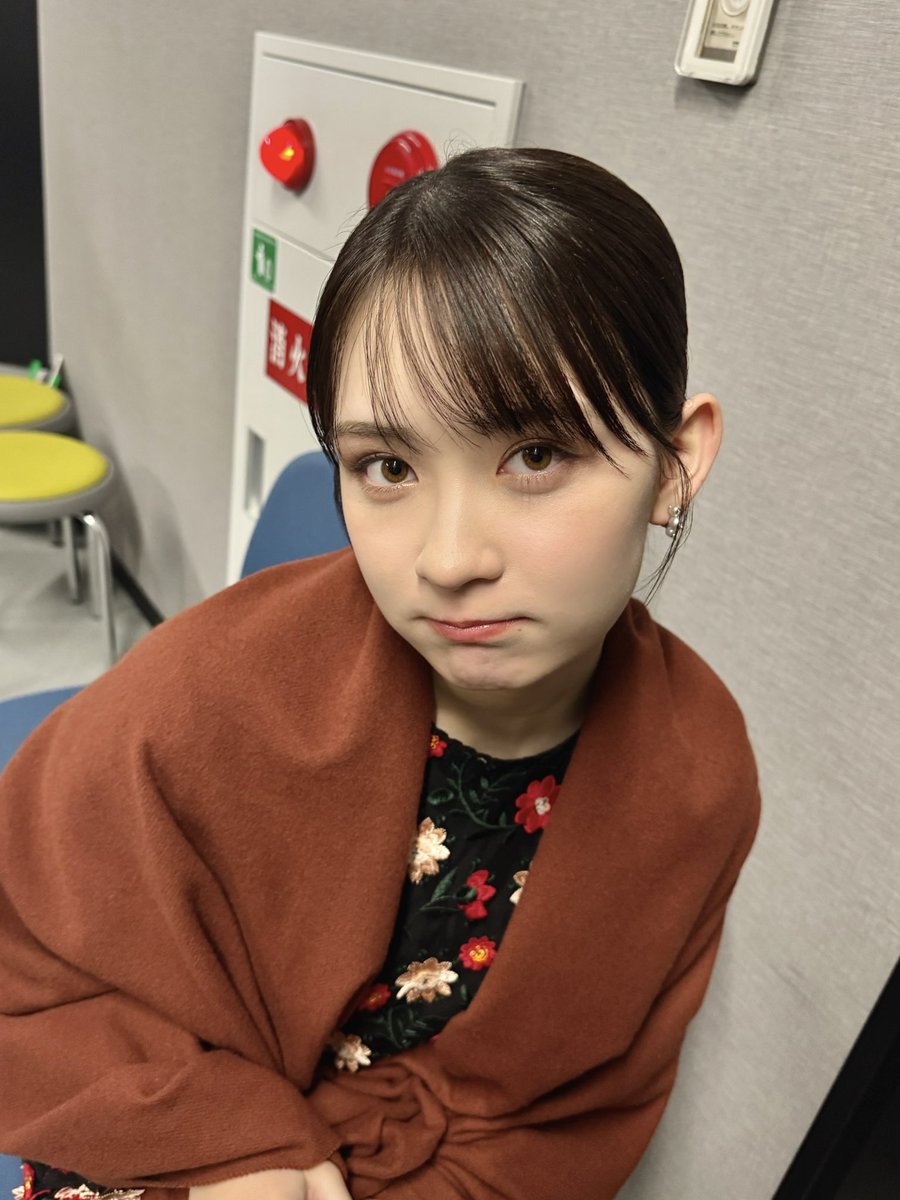 hata_mei0410's tweet photo. 映画『#うちの弟どもがすみません 』
大阪舞台挨拶 成田家たこやきパーティー🐙

全6回、劇場にお越しくださった皆さま、ありがとうございました！

お次は、成田家クリスマスパーティーでお会いしましょう🎄🤍

@uchioto_movie 
#うち弟 #畑芽育

スタッフより https://t.co/tZCOew7uko