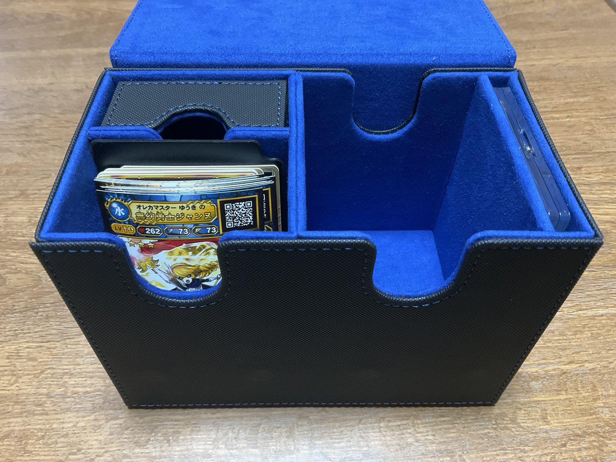 オレカバトル カードケース バッグ - メルカリ