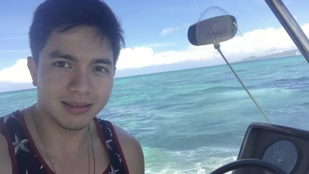 faulcyn's tweet photo. Nasa bora na si Alden my loves omg https://t.co/tSXnQlwZug