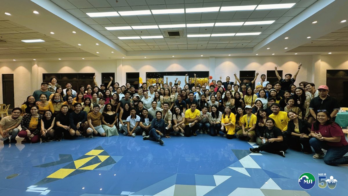 up_msi's tweet photo. Golden Bells and 50 Cheers 🔔🙌

The UP MSI community gathered for their Thanksgiving Party last December 13, 2024, at the new MSI building. 

#MSIat50 https://t.co/uh6vEAUDEU