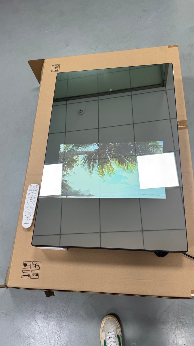 avel_tvs's tweet photo. 21.5inch TV with customized mirror glass sample from Canadian client
#avel https://t.co/uDTwholBXO #waterprooftv #bathroom #bathroomtv #kitchentv #kitchen https://t.co/Epht8eOUq6
