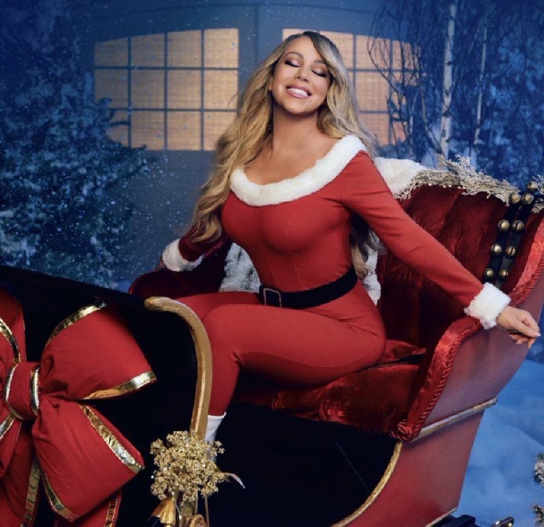 MariahCareyITA's tweet photo. .@MariahCarey extends her record as the artist with the most weeks at #1 in Billboard’s Hot 100 history with 95 weeks. https://t.co/4ilkh9f0Rs