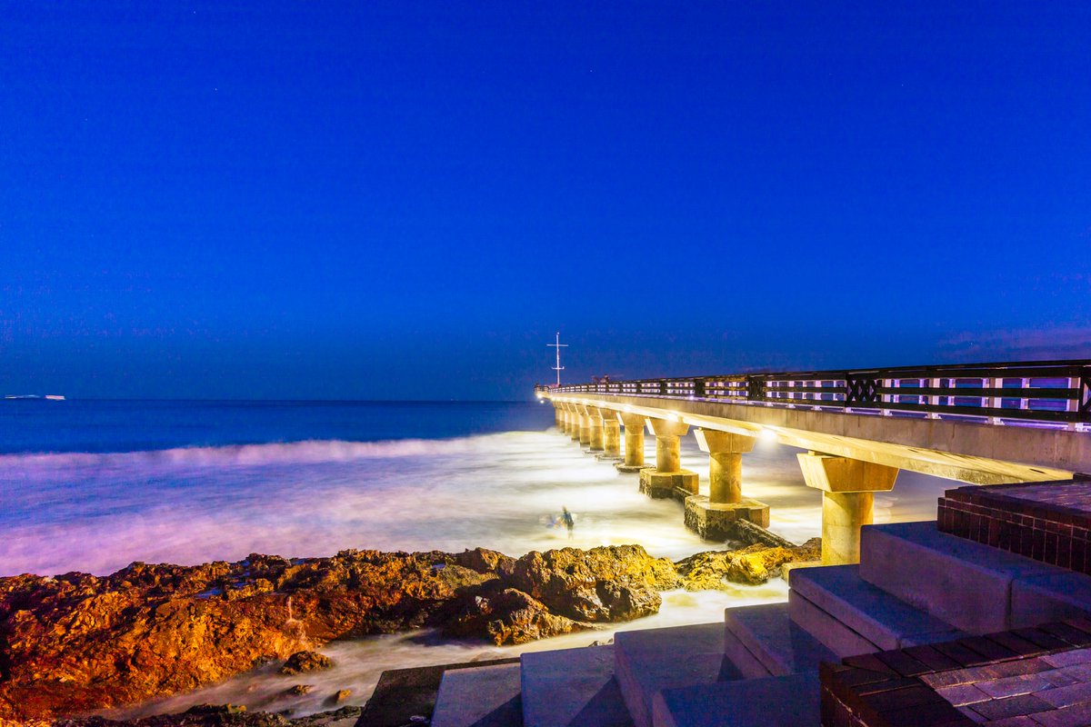 Step onto 137 meters of pure bliss! With Hobie Beach’s golden sands on one side and the vibrant Boardwalk on the other, Shark Rock Pier in Eastern Cape is your go-to spot for adventure and  unforgettable fun. 

#VisitSouthAfrica #outdoors