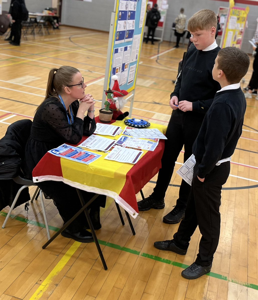 Lochgelly High School (@lochgellyhs) on Twitter photo What a Course Choice Showcase 🤩 An enormous thank you to all of our staff and learners for making yesterday’s event so meaningful
#PlanningForChoicesAnd Changes #Transitions #TheFutureIsBright 🌟 What a Course Choice Showcase 🤩 An enormous thank you to all of our staff and learners for making yesterday’s event so meaningful
#PlanningForChoicesAnd Changes #Transitions #TheFutureIsBright 🌟