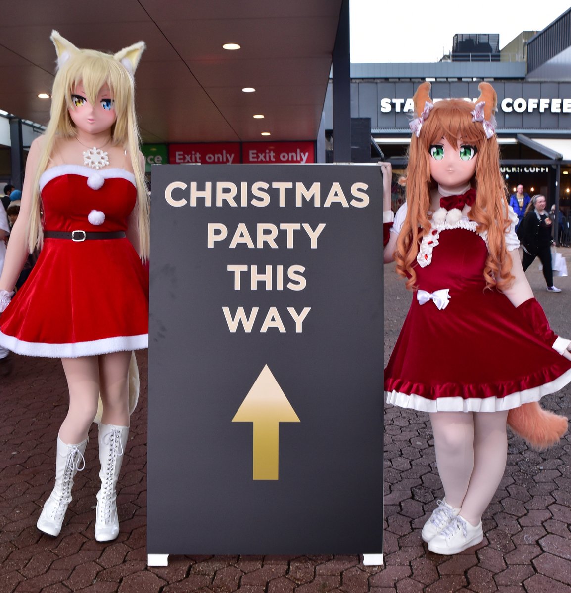 Yui .... bsky.app/profile/kigyui.com (@kigyui) on Twitter photo Are you coming to the #Kigurumi Christmas Party? We have lots of food, and glitter, and...
photo: <a href="/AmityDewolf/">Amity DeWolf</a>
cosplays: Nekopara Christmas with Coconut and <a href="/JadeTatsuko/">Jade Tatsuko</a> as Maple Are you coming to the #Kigurumi Christmas Party? We have lots of food, and glitter, and...
photo: <a href="/AmityDewolf/">Amity DeWolf</a>
cosplays: Nekopara Christmas with Coconut and <a href="/JadeTatsuko/">Jade Tatsuko</a> as Maple