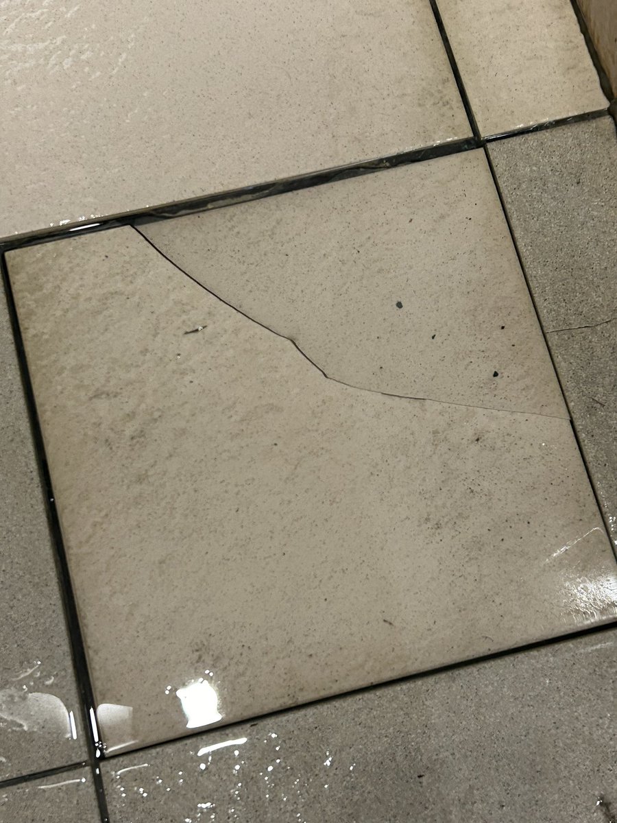 IanIanlowe1970's tweet photo. @motoway this is what you call shower facilities at Toddington Services South yesterday morning. It’s a total health hazard, I’ve emailed your CEO but it’s obvious by the lack of a reply that he doesn’t give a shit ! Disgraceful conditions, smells of stale urine https://t.co/nd4AUJcMEM