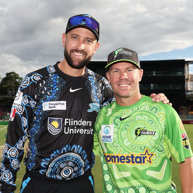 Warner back as Captain in BBL 👏 📹 Credits: Twitter/BBL