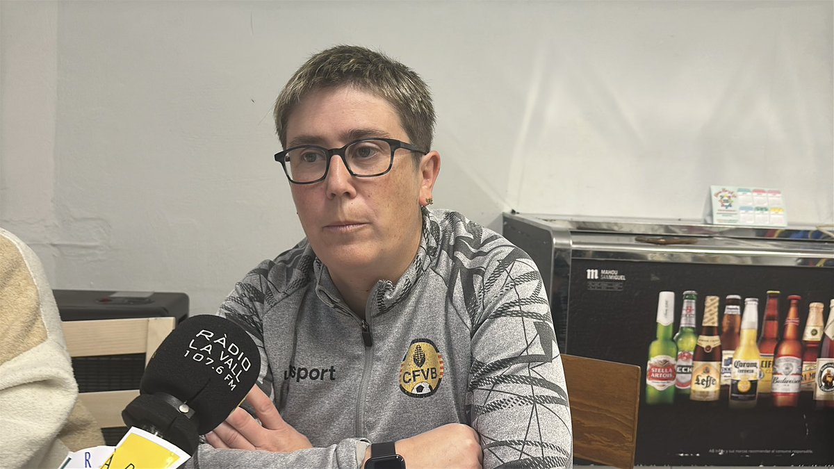Ursai Ràdio la Vall (@ursailavall) on Twitter photo ☝️ Escolta l'entrevista 🎙️ a <a href="/efvb2014/">Club Futbol la Vall d’en Bas</a> des de les seves instal.lacions 🗣️ Jordi Busquets 🗣️Marc Estrada 🗣️ Isabel Caralina "Kata " 🗣️ Raquel Hurtado
go.ivoox.com/rf/136962354 ☝️ Escolta l'entrevista 🎙️ a <a href="/efvb2014/">Club Futbol la Vall d’en Bas</a> des de les seves instal.lacions 🗣️ Jordi Busquets 🗣️Marc Estrada 🗣️ Isabel Caralina "Kata " 🗣️ Raquel Hurtado
go.ivoox.com/rf/136962354