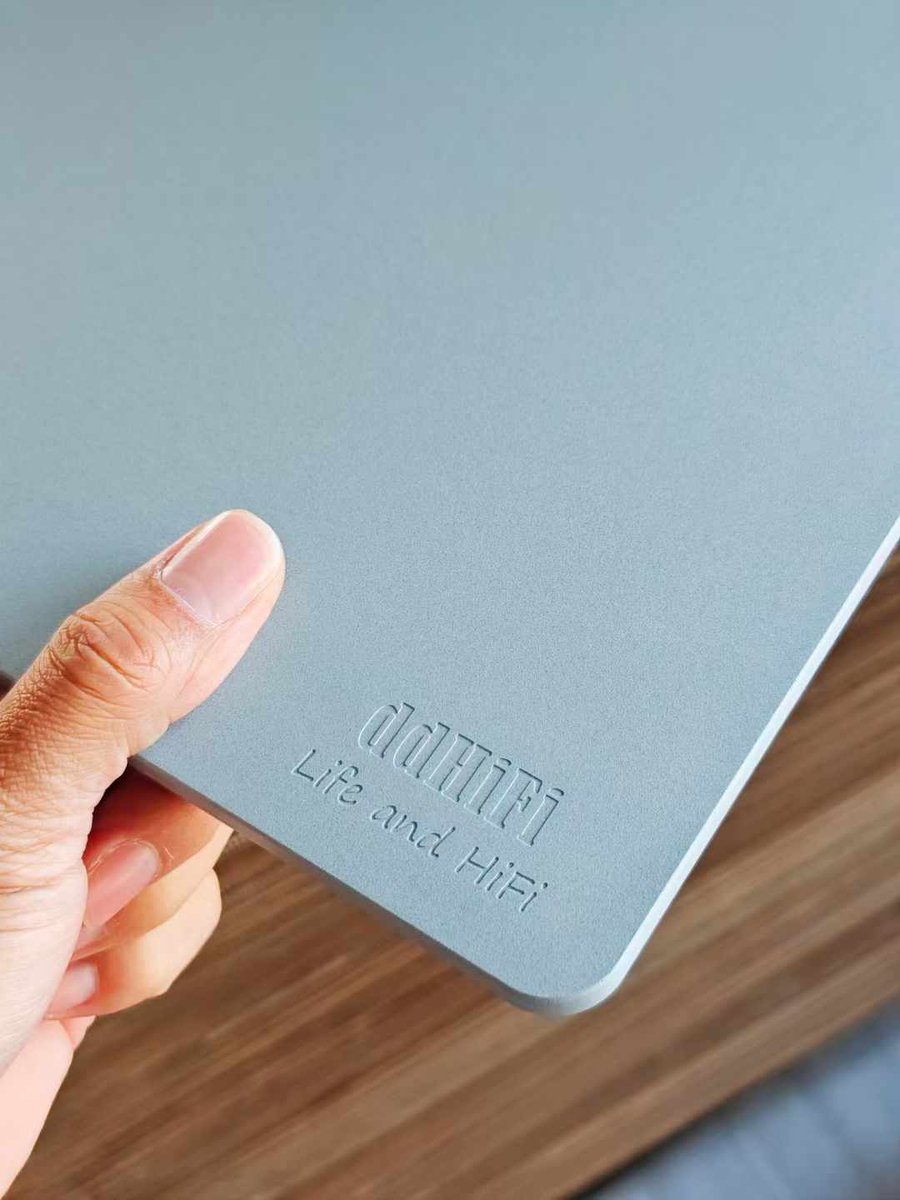 ddhifi_com's tweet photo. Currently, the HS650 and HS250 stands are in the process of production. We have meticulously prepared four colors for option, so which of these colors strikes your fancy? 🥰

#ddHiFi #HS650 #HS250 #Stands #HiFiStands #MonitorStands #KeyboardStands https://t.co/HBEEIiSNJ8