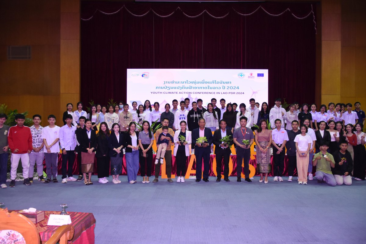 WFPLaoPDR_CD's tweet image. Proud of @WFP #Laos nutrition officer Chansamai for taking an important role as a speaker during the Youth Climate Action Conference in Vientiane last week! She highlighted the link between agriculture, climate change&nutrition, and called for youth action. 💪@euinlaos @sci_laos